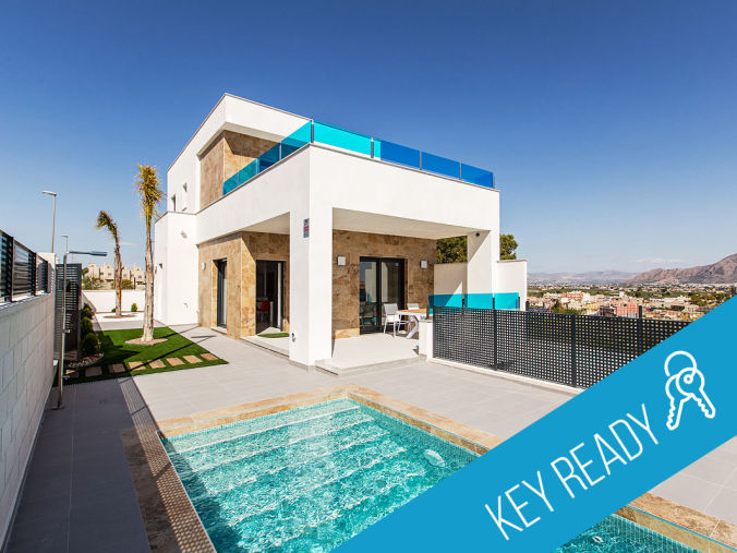 in Bigastro Limited offer! Now included in the price: Swimming pool, air conditioning, white goods, furniture, and lights.  starting from 229.900 € in Bigastro Limited offer! Now included in the price: Swimming pool, air conditioning, white goods, furniture, and lights.  starting from 229.900 €